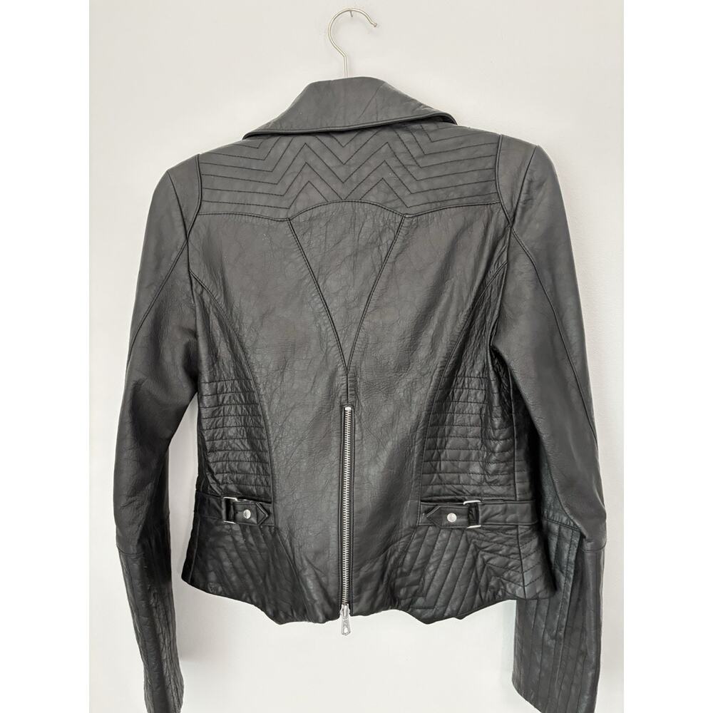 GUESS Vintage 100% Leather Jacket Biker Black Zip Women's Size Small - Picture 14 of 16